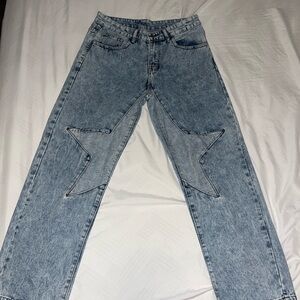 Star Patch Light Wash Jeans